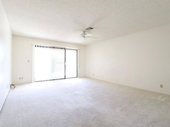 3rd image of 11636 Pepper Ln