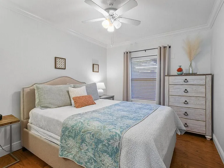 444 Zephyr Way — Photo 10