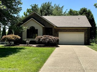 3338 Cardinal Ave, Shepherdsville, KY 40165