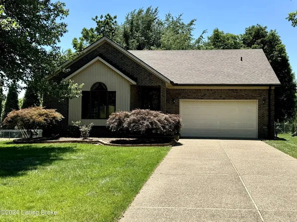 3338 Cardinal Ave, Shepherdsville, KY 40165