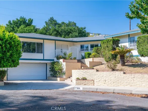 211 Peacock Ln, Montebello, CA 90640