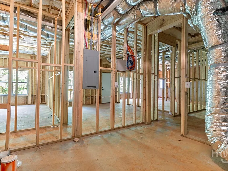 400 Ansley Dr — Photo 29