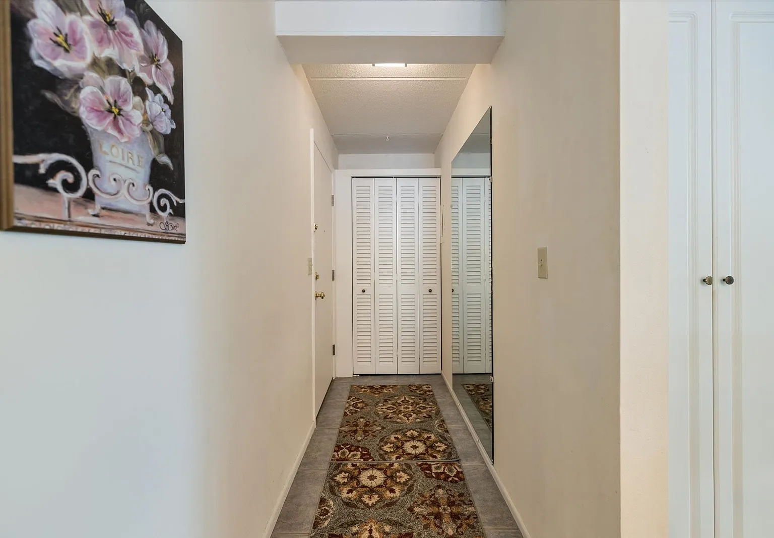 2 bed, 971 sqft, $1,650 — Photo 4
