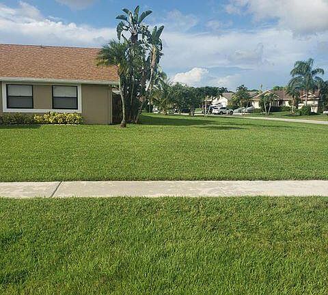 5th image of 9102 Bedford Dr