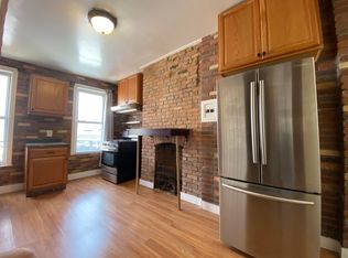 684 Lorimer St #3A, Brooklyn, NY 11211