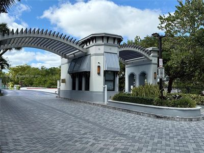 399 Poinciana Dr #1215, Sunny Isles Beach, FL, 33160