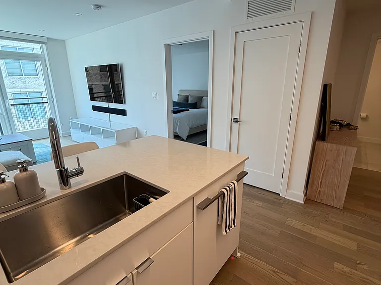 37 L St SE #1105 — Photo 28