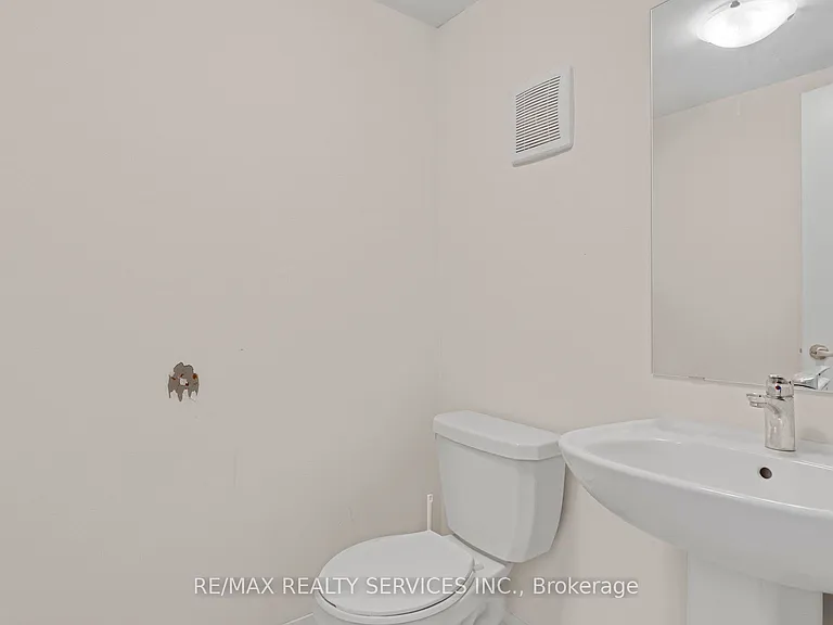 585 Colborne St E #804 — Photo 11