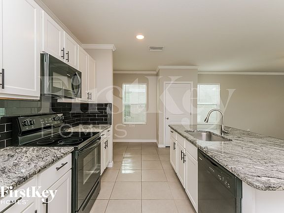 5th image of 10303 Geese Trail Cir