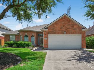 3491 Cedar Prairie Dr, League City, TX 77573