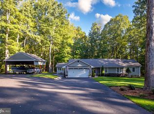 208 Oakwood Dr, Mineral, VA 23117