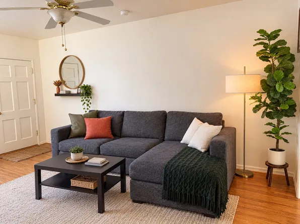 42245 Gentry Ave, Studio City, CA 91604