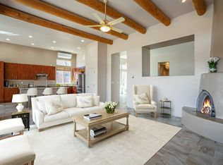 26 Canada Del Rancho, Santa Fe, NM 87508