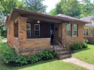 819 N Bosart Ave, Indianapolis, IN