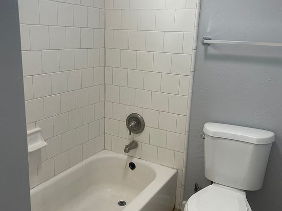 3rd image of 7724 University Ave #D