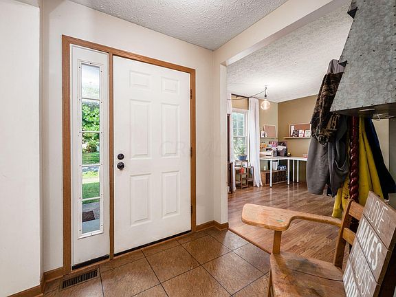 5th image of 5561 Moonflower St