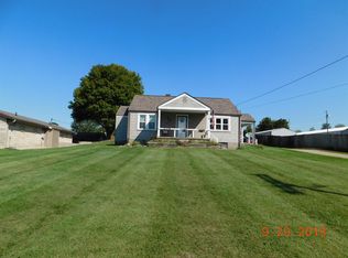 1205 W Mulberry St, Salem, IN 47167