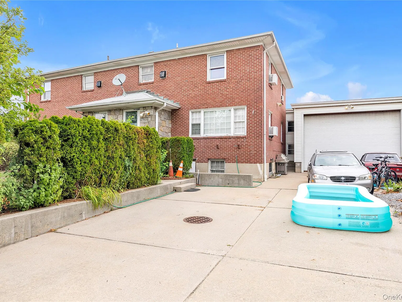 1 bed, 1.0 bath, 995 sqft, $2,500 — Photo 2