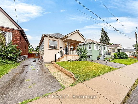 3rd image of 57 Weir St S