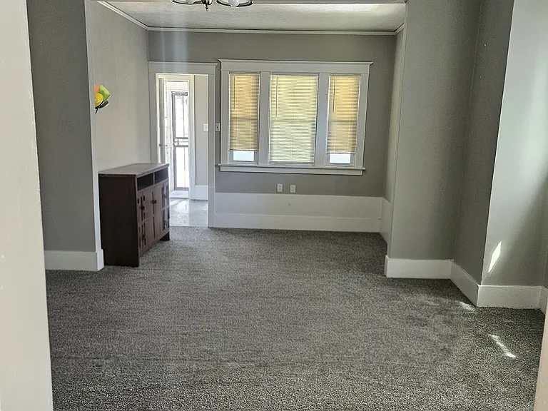 2519 Binney St — Photo 5