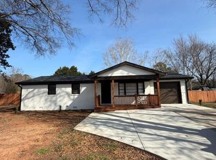 1135 Casteel Rd, Marietta, GA 30127