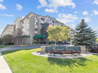 400 Richmond St #431, Appleton, WI 54911