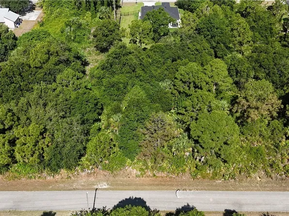 411 North Ave, Lehigh Acres, FL 33972