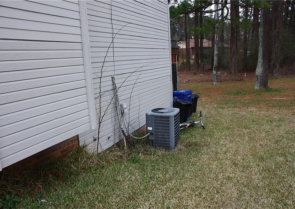 2nd image of 805 Five Forks Trickum Road
