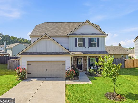 4th image of 17 Belfield Ct