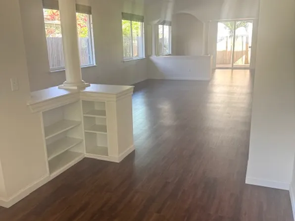 115 Anamuli St, Kahului, HI 96732