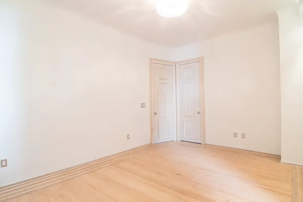 Rented by WAM Partners - William Moses Co. | media 62