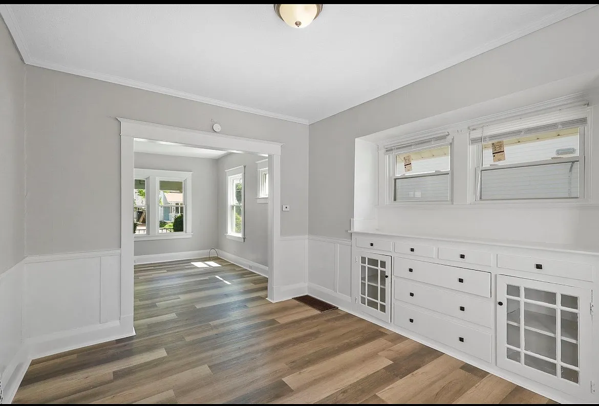 3 bed, 1.5 bath, 1223 sqft, $1,250 — Photo 4