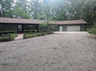 11530 Pond Rd, Montague, MI 49437