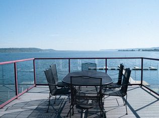 1702 N Lakeshore Dr #4, Lake City, MN 55041