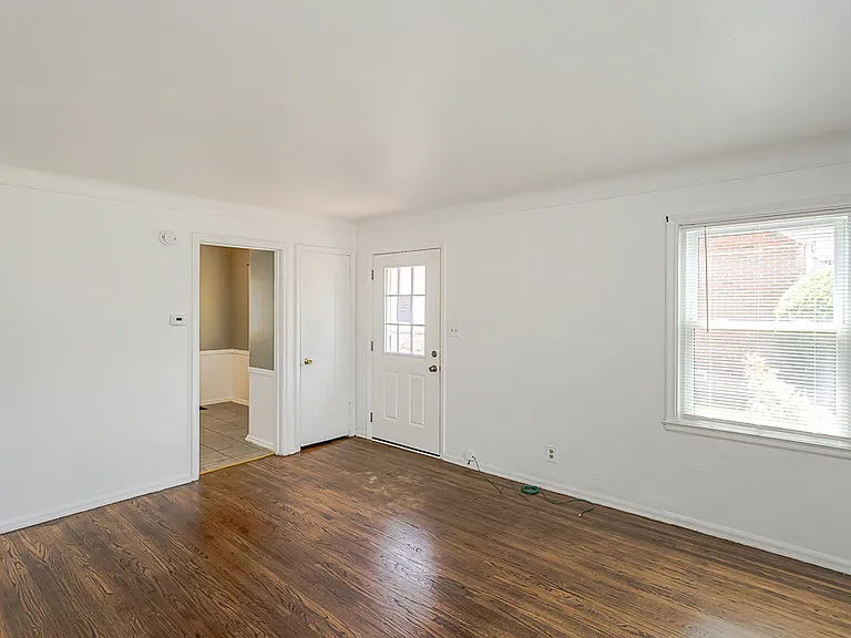 3016 Letchworth Pkwy #3016 — Photo 5