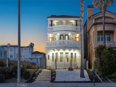 2110 Pacific Coast Hwy, Huntington Beach, CA, 92648