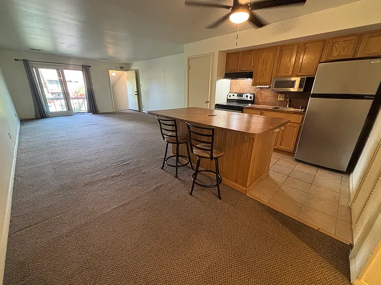 12 Darien #NEW-2ND — Photo 11