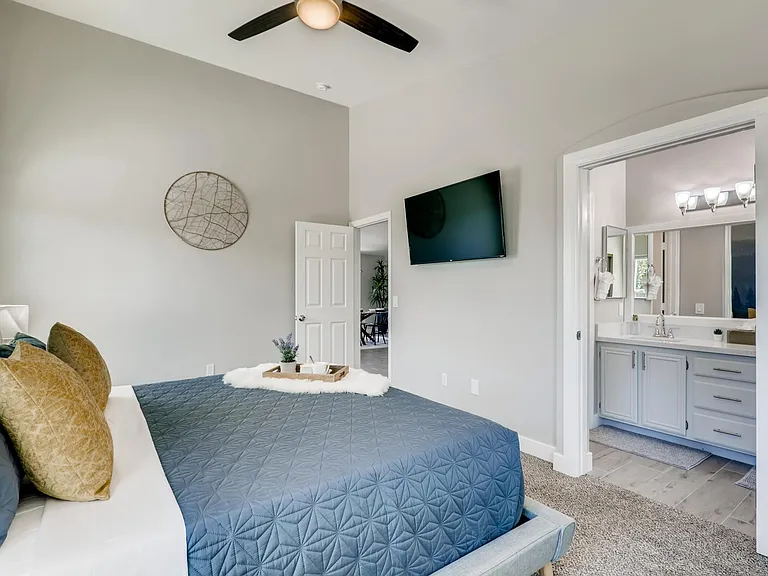 5538 Lonesome Biker Ln — Photo 8