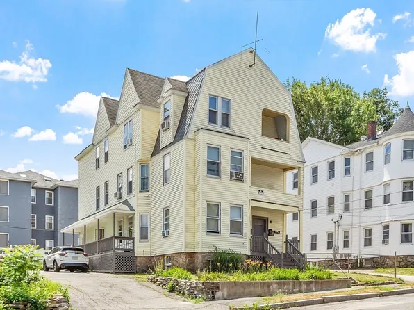 11 Mattson Ave, Worcester, MA 01606