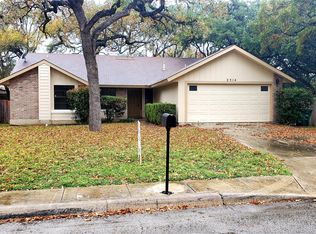 2514 Old Trail St, San Antonio, TX 78247