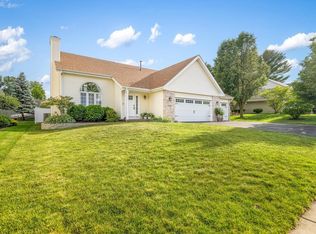 5933 Darton St, Loves Park, IL 61111