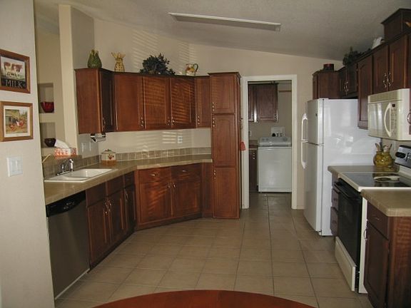 4th image of 3759 S 8th Ave