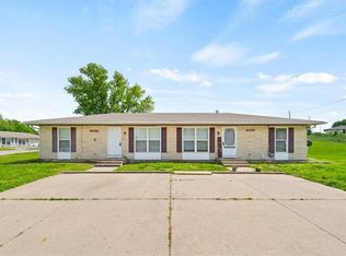 18828-30 E Wigwam Pl, Independence, MO 64056