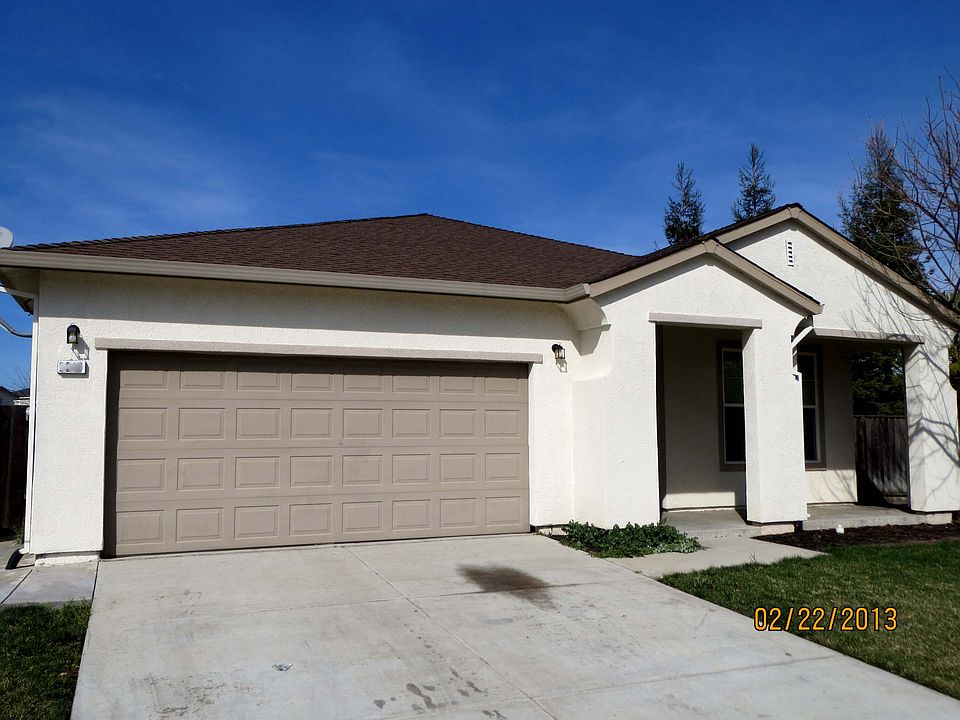 1st image of 2213 Country Oak Ln