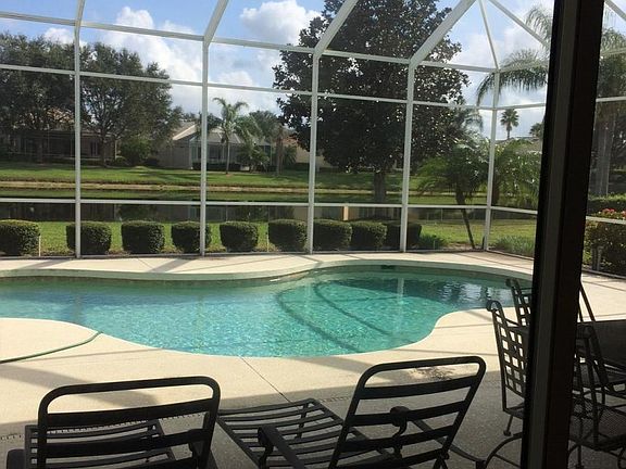 pool lanai