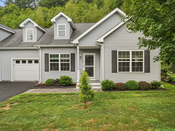 10 Fiddlehead Drive #10, New Milford, CT 06776