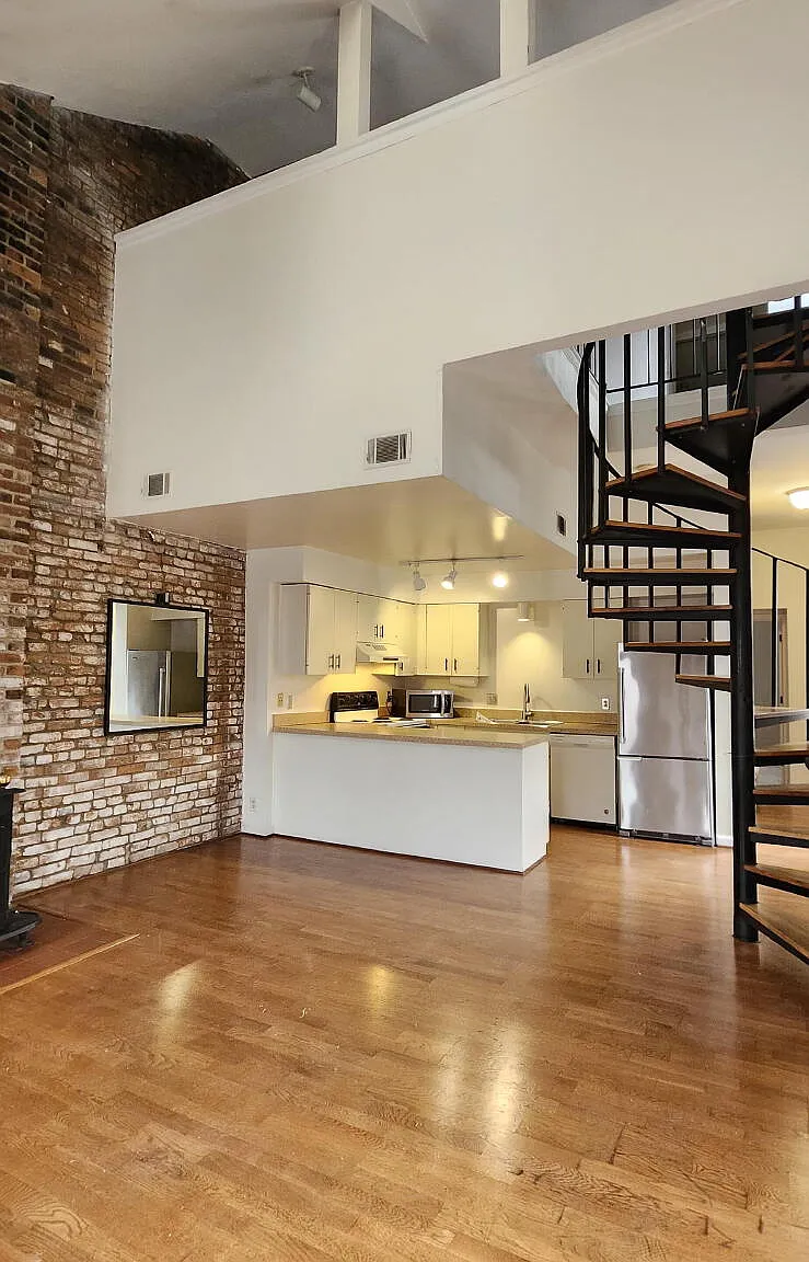 2 bed, 1.5 bath, $1,195 — Photo 1
