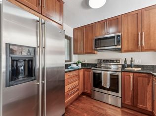 Islandia Complex, Alameda, CA 94502