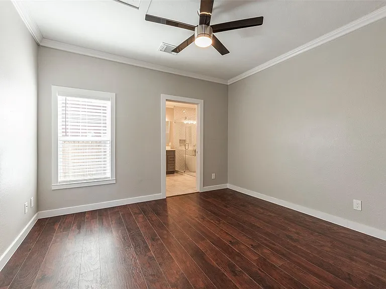 4302 Avenue R 1/2 — Photo 16