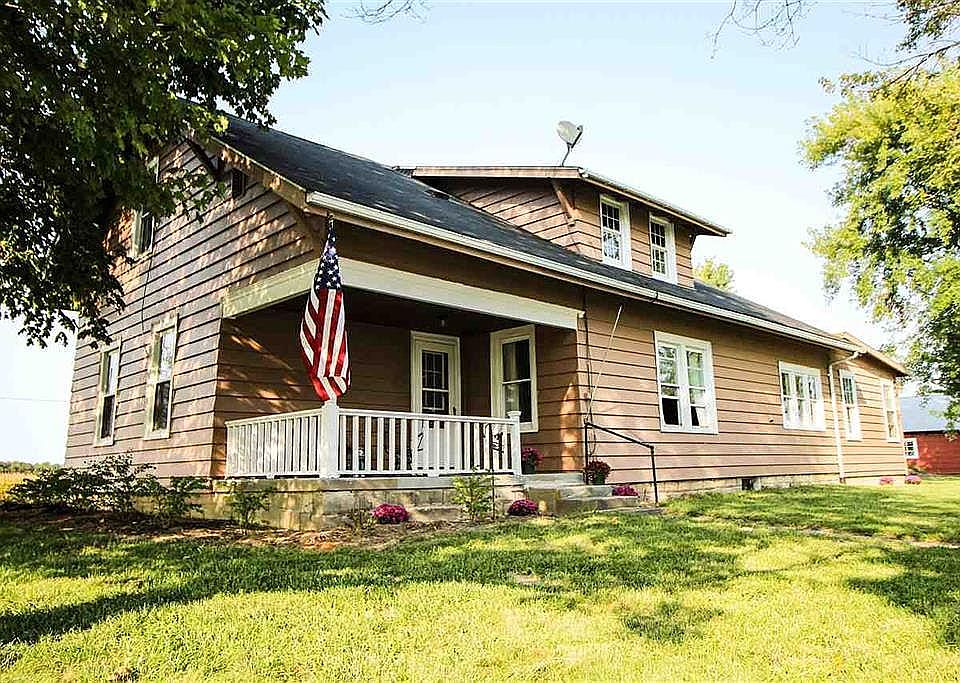 Beautiful porch and deck